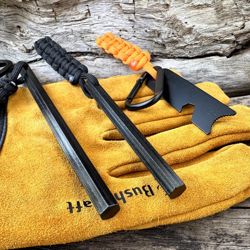 Ferro Rod Striker - แท่งไฟแช็กแมกนีเซียมหกเหลี่ยมแบบเชือกถักมือ สำหรับเอาตัวรอดกลางแจ้ง แท่งไฟแช็กสำหรับเอาตัวรอดในป่า เครื่องมือแคมป์ปิ้ง ของขวัญสำหรับผู้ชาย